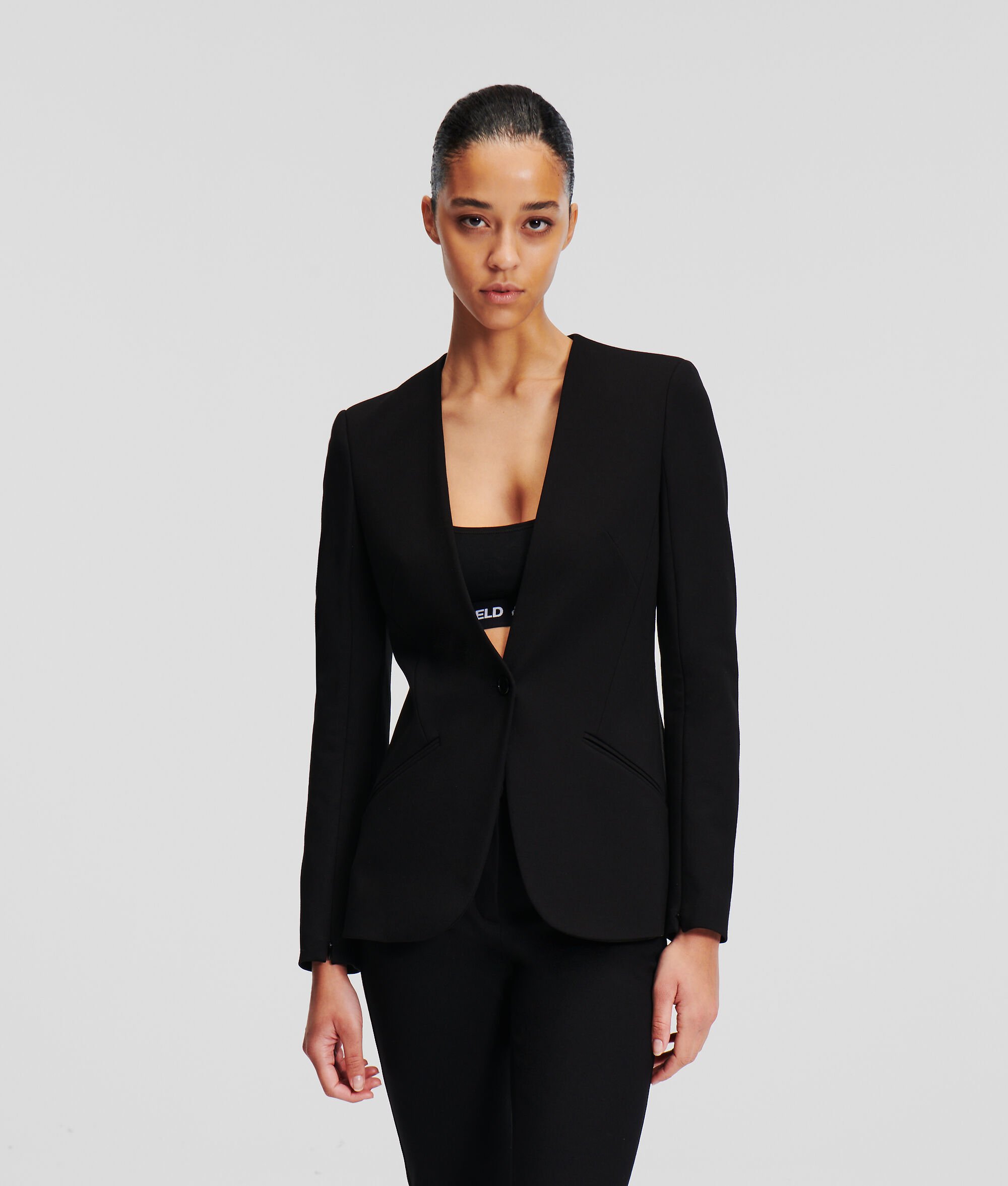 (image for) Exemplary Collarless Punto Blazer